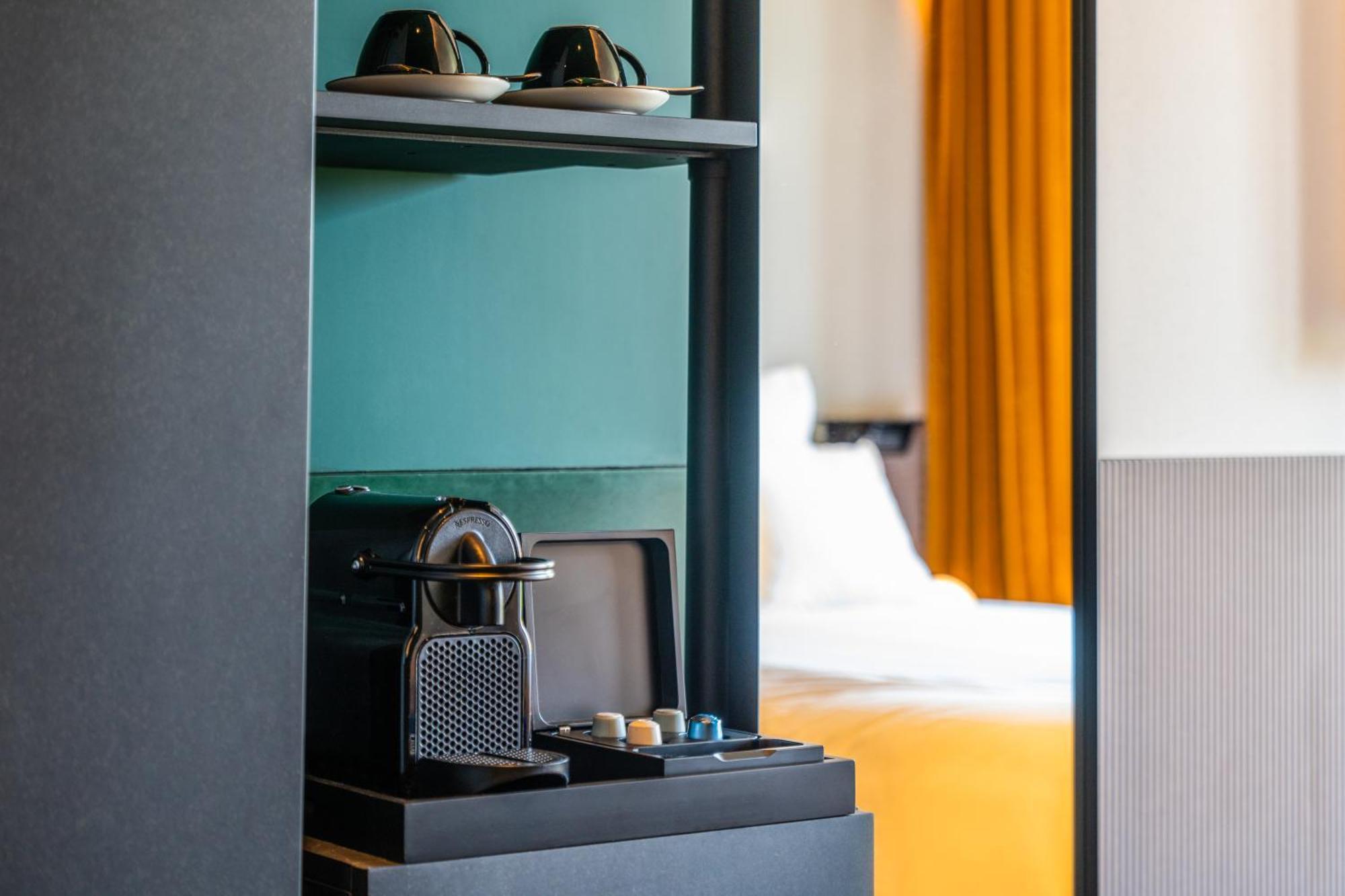 Hotel Tribe Paris Clichy Exterior foto